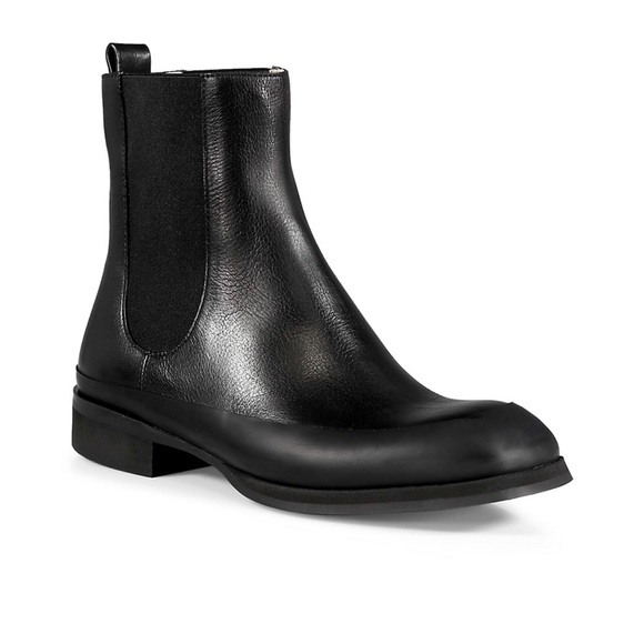 ❌SOLD❌ The Row
Garden Leather Short Boots 38 - Picture 3 of 17